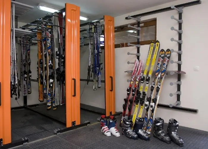 St Ivan Rilski Банско